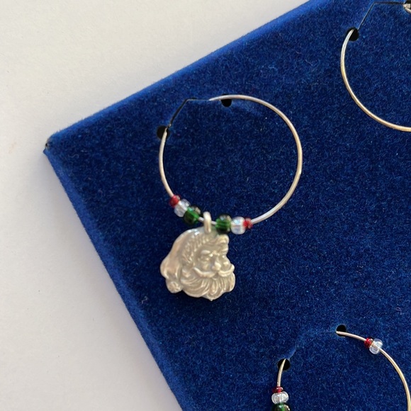 LINDSAY CLAIRE Christmas Themed Fine Pewter Stemware Charms - Picture 6 of 12